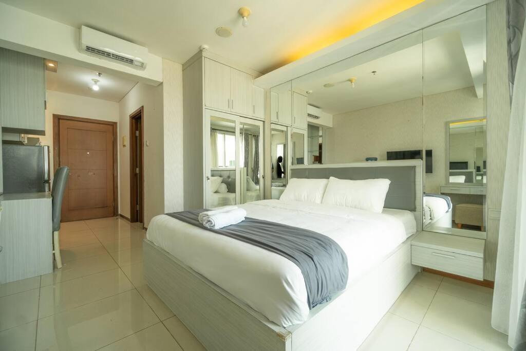 Simple & Stylish In Jakarta, Scbd Apartemen